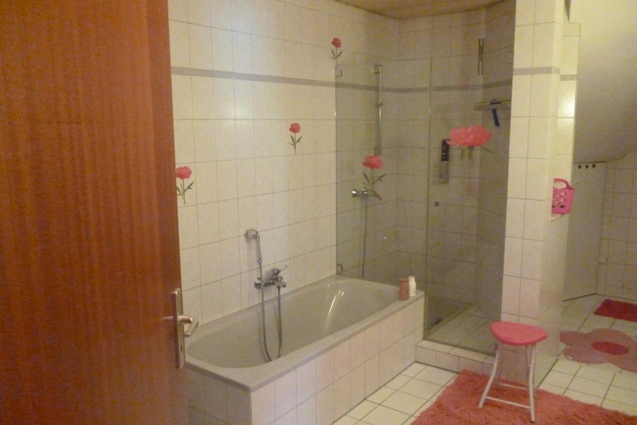 Ferienwohnung Rehgarten Momlingen المظهر الخارجي الصورة